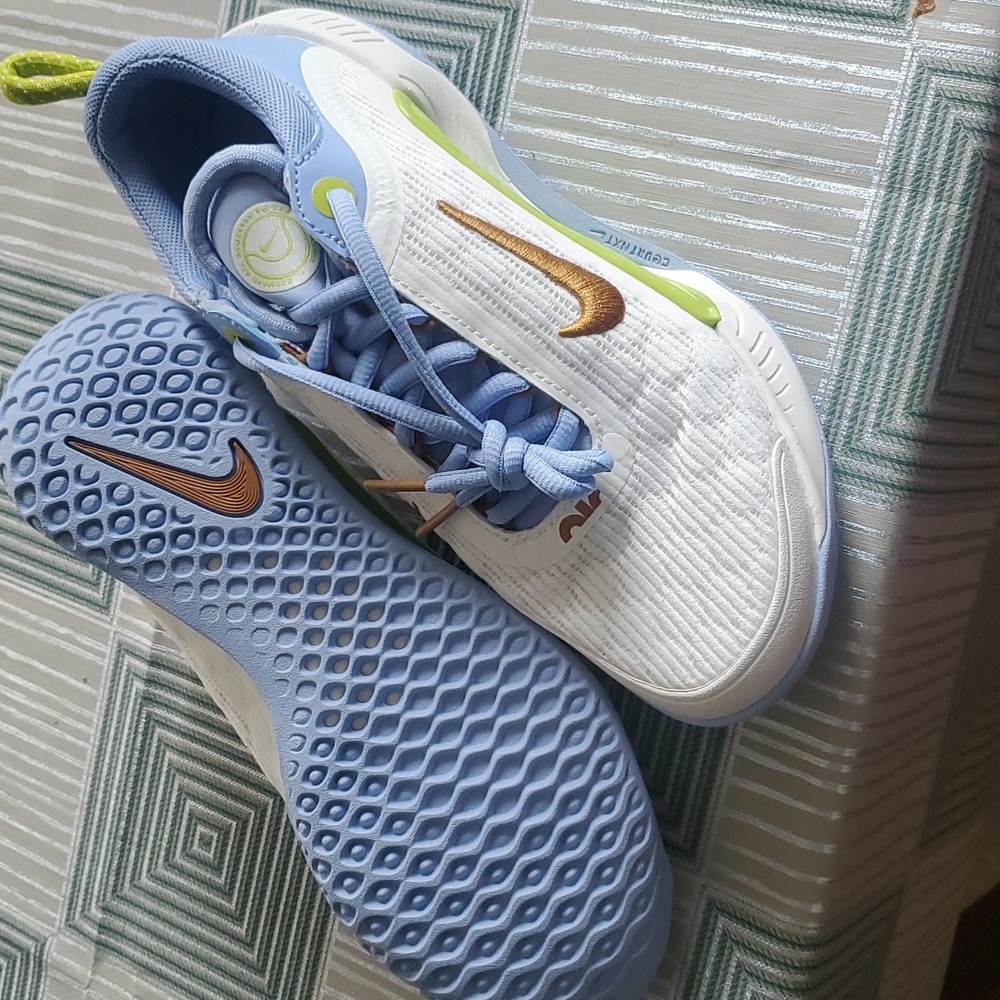 Nike NikeCourt Zoom NXTWomen's Hard Court Tennis Shoes